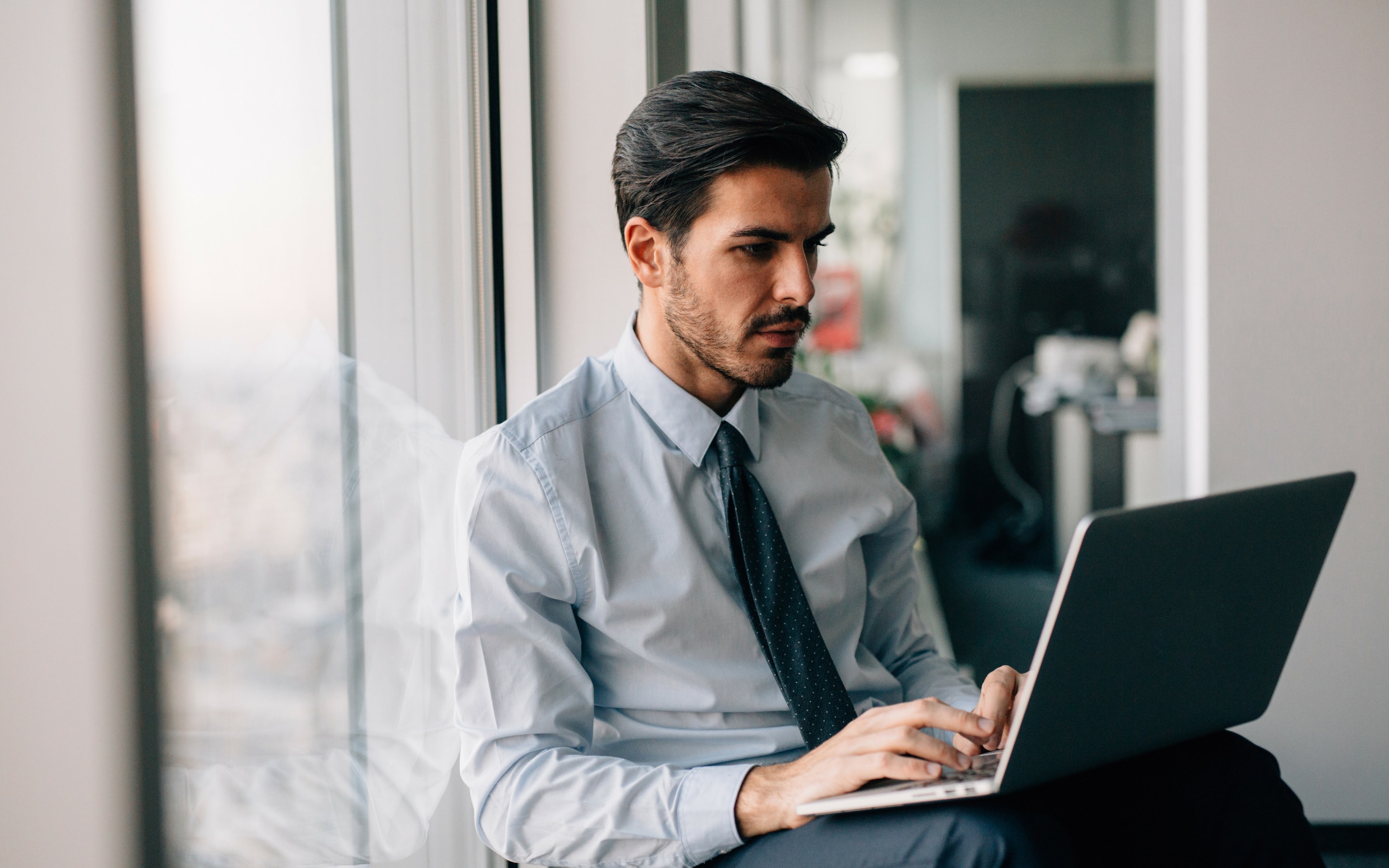 Backup data and applications with Blue Saffron